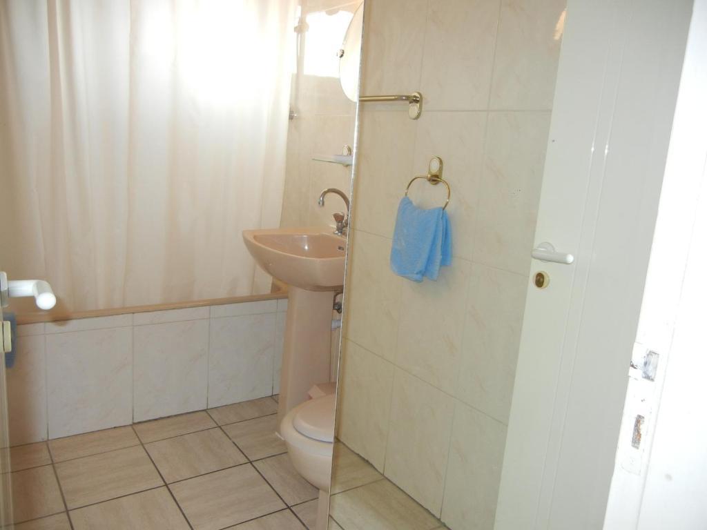 Tsialis Hotel Apartments Larnaca Bilik gambar